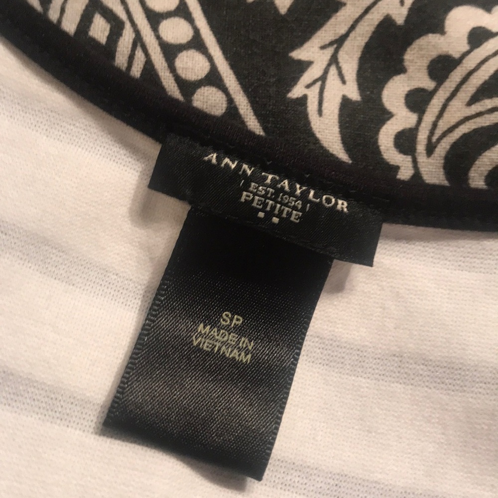 Anne Taylor black and white top